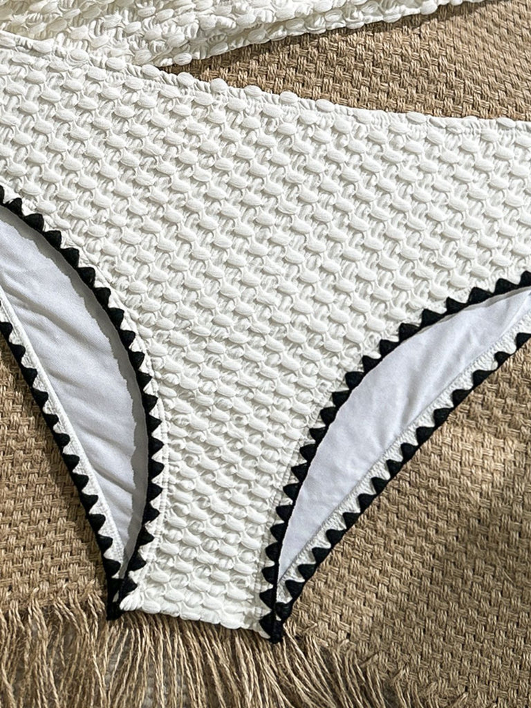 Weißes 50er Trägerloses Tankini-Set mit Neckholder und Struktur