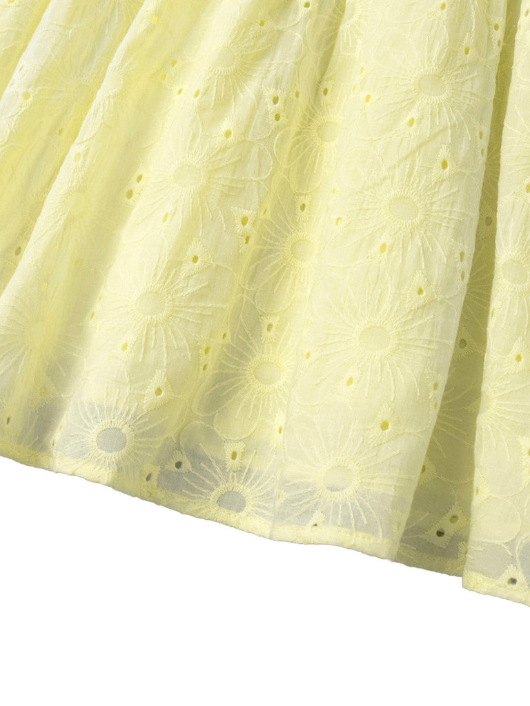 Gelbes 60er Baumwoll-Minikleid mit Puffärmel und V-Ausschnitt