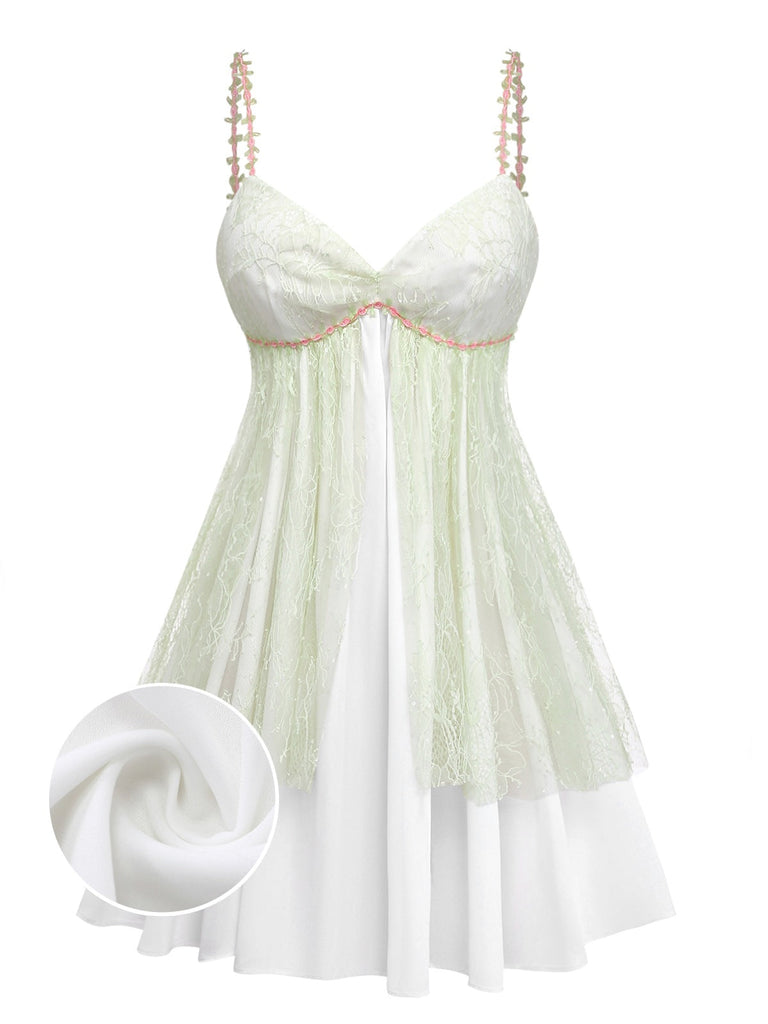 Romantisches grünes Nachthemd im Vintage-Stil der 1950er Jahre mit zarten Rosenapplikationen aus Spitze an den Trägern und elegantem Doppellagen-Design für angenehmen Schlafkomfort