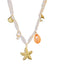 Goldene Ohrringe – Vintage-Mode, Retro-Stil, glamouröses Gold