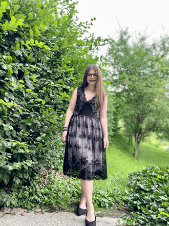 SCHWARZ 1950ER LACE FLORAL SWING KLEID